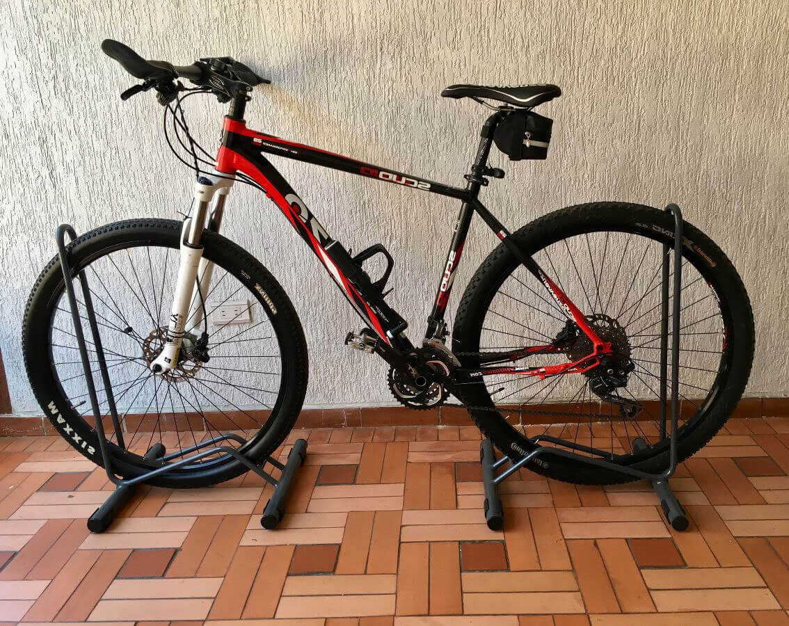 Soporte de piso para bicicletas rin 27 28 o 29 Soporte de piso para bicicletas rin 27 28 o 29